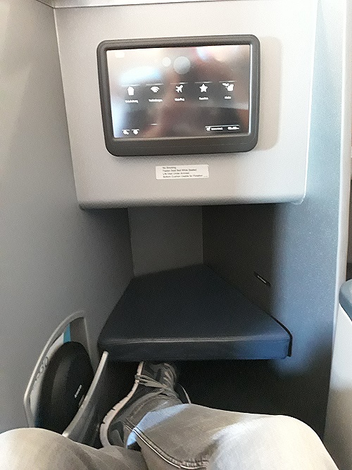 Sitzplatzabstand Airbus A 330 - American Airlines Business Class Sitzplatzabstand Airbus A 330 - American Airlines Business Class