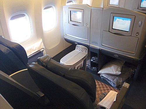 Sitzplatzabstand Boeing 777 - American Airlines Business Class Sitzplatzabstand Boeing 777 - American Airlines Business Class